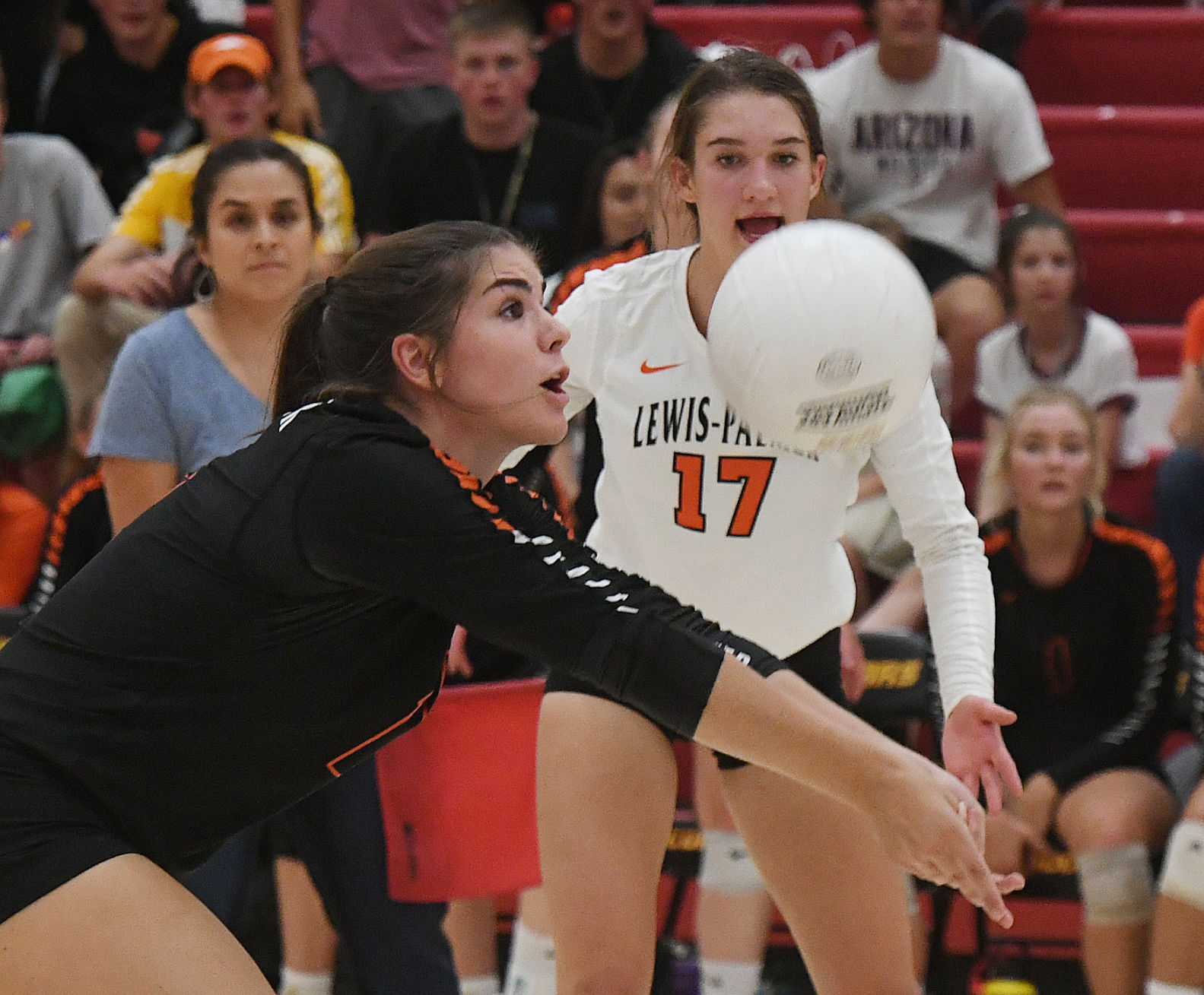 090419-s-volleyball 28.JPG